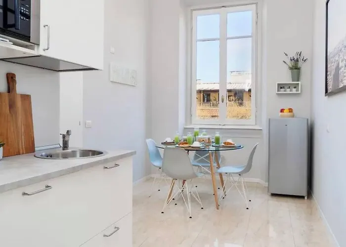 Italianway Easy - Montello Apartmán *